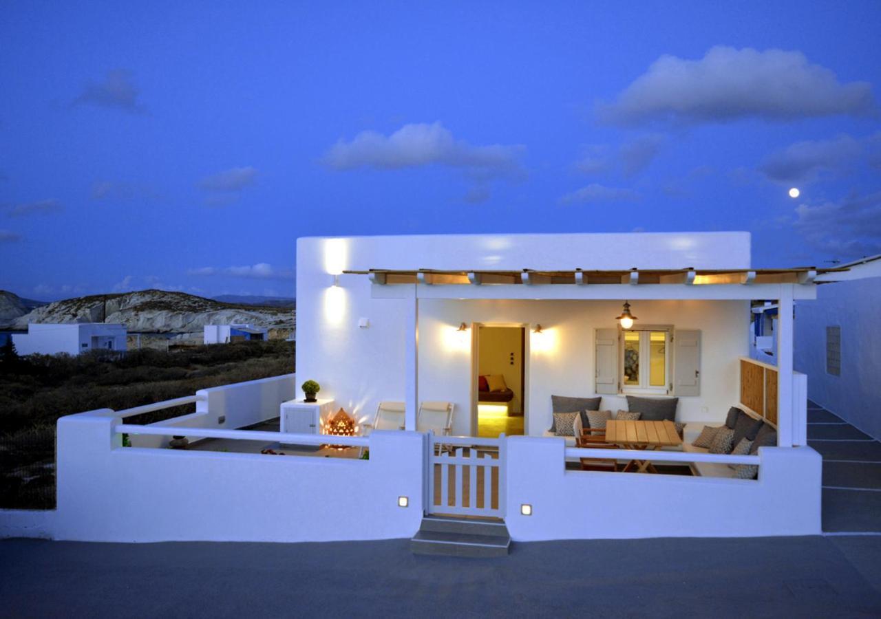 Seashell Mandrakia Sea View Villa Bagian luar foto