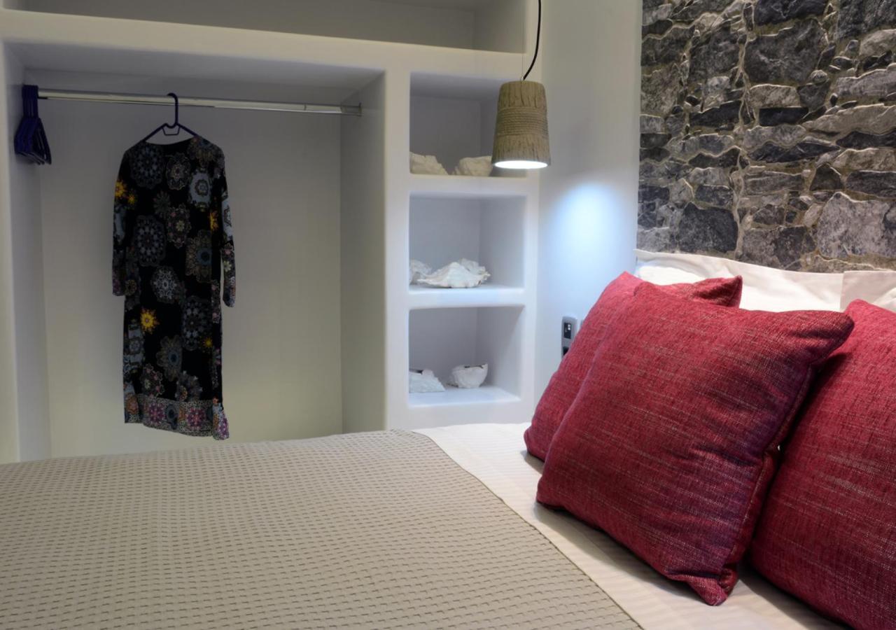 Seashell Mandrakia Sea View Villa Bagian luar foto